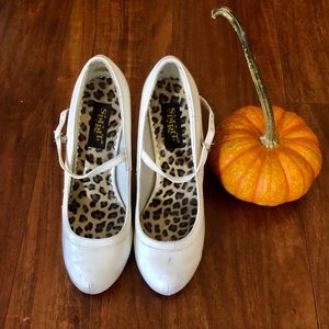 White Mary-Jane Shoes • Nurse Costume